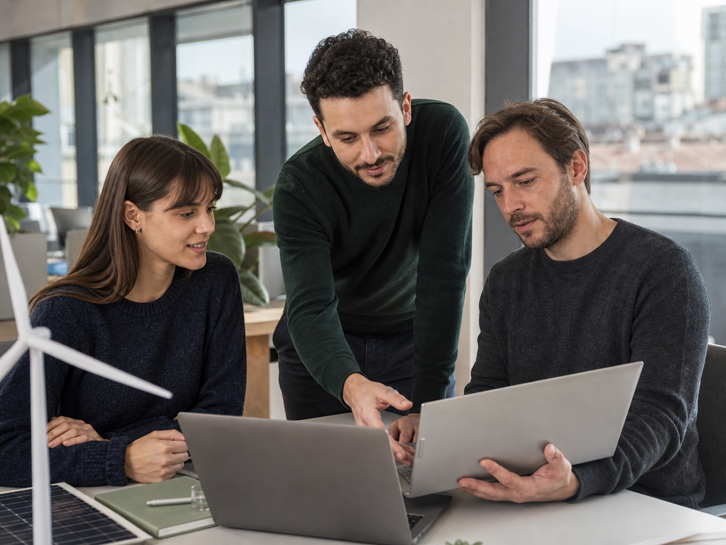Milan colleagues onboarding a user and resolving a managed IT support issue