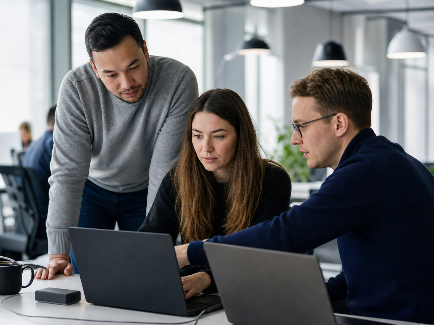 Tallinn colleagues onboarding a user and resolving a managed IT support issue